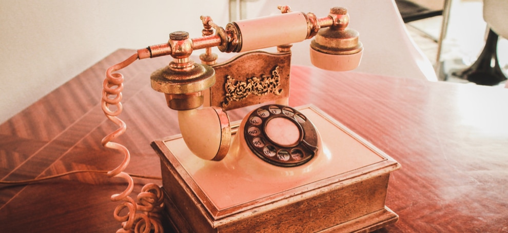 decoracion vintage telefono antiguo