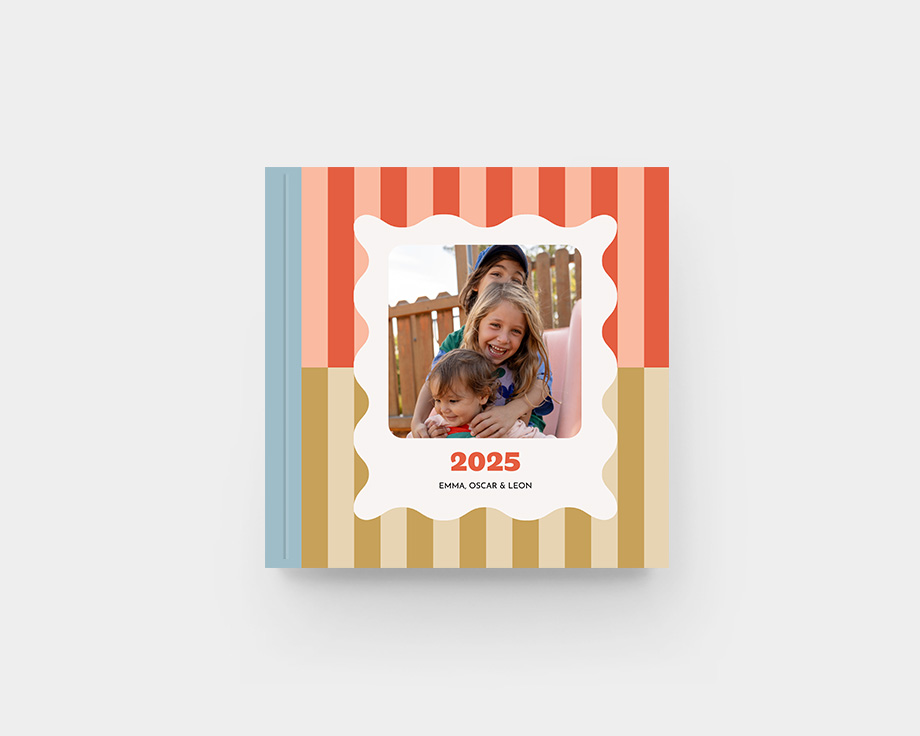 Álbum de fotos cuadrado mediano de tapa dura
