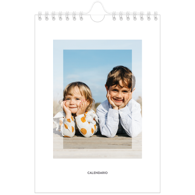 Calendario personalizado A5 — Marco transparente [portada]