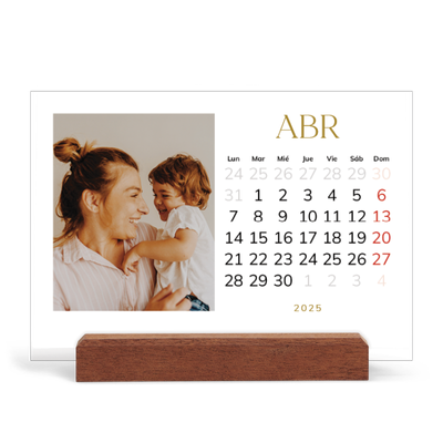 Calendario de mesa con base de madera - apaisado  — Texto dorado grande [Abril]