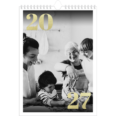 Calendario personalizado A4 — Números grandes de purpurina [portada]