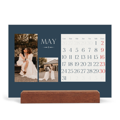 Calendario de mesa con base de madera - apaisado  — Pizarra y caligrafía [portada]