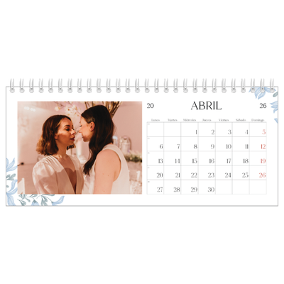 Calendarios de mesa — Romance en blanco y azul [Abril]