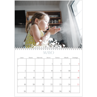 Calendario personalizado doble A4 — Motivo floral [portada]