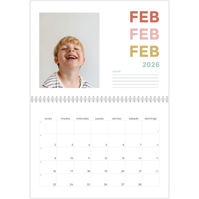 Calendario personalizado doble A4 — Tipografía colorida [Febrero]