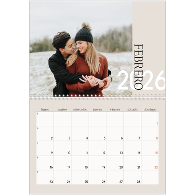 Calendario personalizado doble A4 — Texto superpuesto [Febrero]