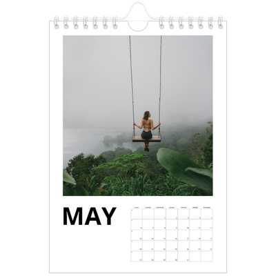Calendario personalizado A5 — White space [portada]