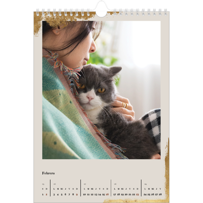 Calendario personalizado A4 — Classic Gold [Febrero]