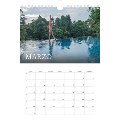 Calendario personalizado A4 — Serif sencillo [Marzo]