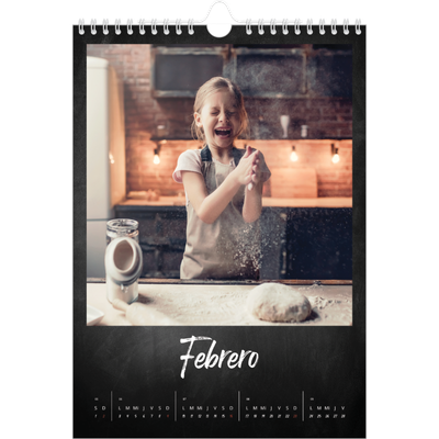 Calendario personalizado A4 — Estilo de pizarra [Febrero]