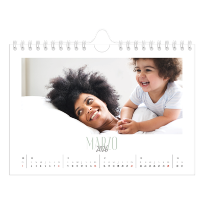 Calendario personalizado A5 — Tipografía mixta [Marzo]