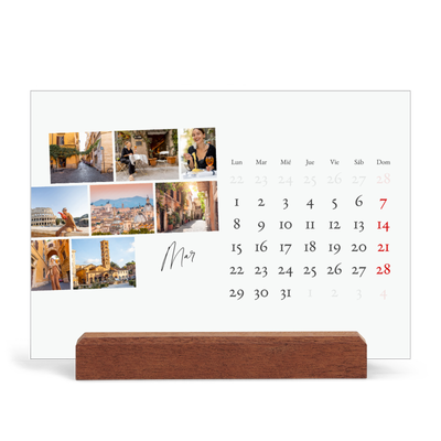 Calendario de mesa con base de madera - apaisado  — Descanso de la ciudad [Marzo]