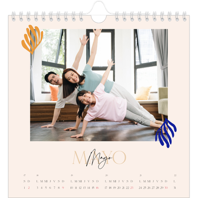 Calendarios Cuadrados — Coral minimalista [Mayo]
