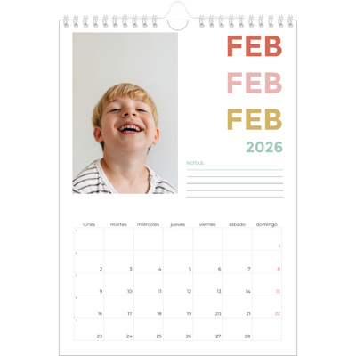Calendario personalizado A4 — Tipografía colorida [Febrero]