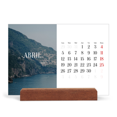 Calendario de mesa con base de madera - apaisado  — Escapada infinita [Abril]