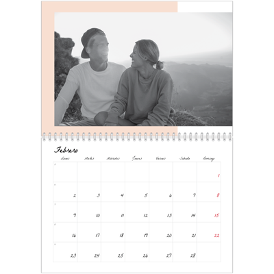 Calendario personalizado doble A4 — Pantallas de color [Febrero]