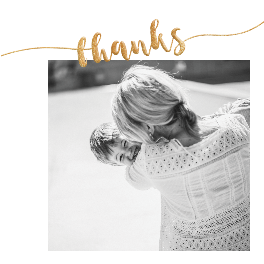 Tarjetas de agradecimiento — Caligrafía dorada