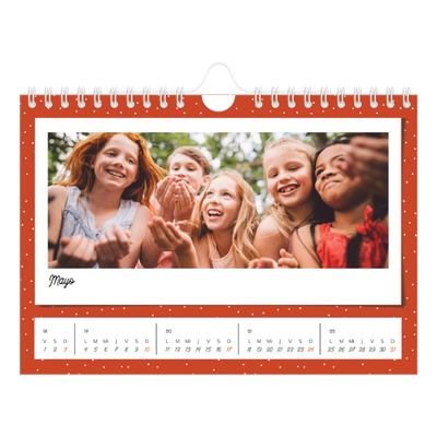 Calendario personalizado A5 — Instantáneas pop de colores [portada]