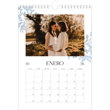 Calendario personalizado A4 — Romance en blanco y azul