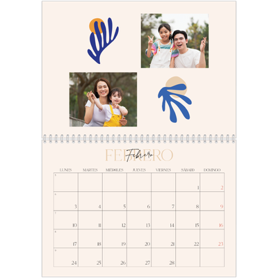 Calendario personalizado doble A4 — Coral minimalista [Febrero]