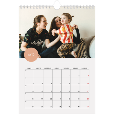 Calendario personalizado A4 — Pegatina de foto [portada]
