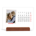 Calendario de mesa con base de madera - apaisado  — Firmado en carmín [Enero]