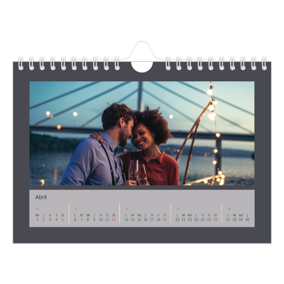 Calendario personalizado A5 — Colorea mi mundo [Abril]