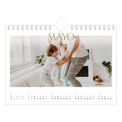 Calendario personalizado A5 — Texto dorado grande [portada]