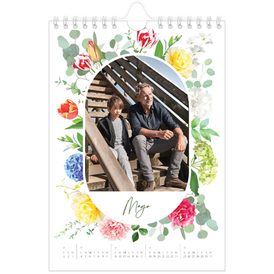 Calendario personalizado A5 — Flores tradicionales [portada]