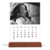 Calendario de mesa con base de madera - vertical  — Escritura elegante [Marzo]