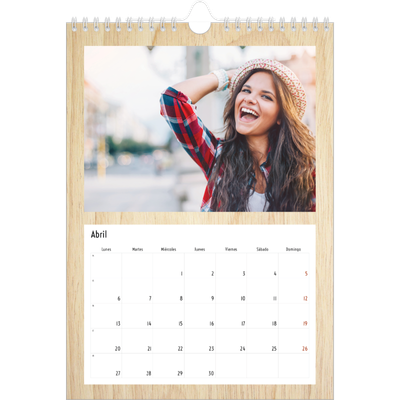 Calendario personalizado A4 — Madera [Abril]