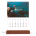 Calendario de mesa con base de madera - vertical  — Escapada infinita [Febrero]
