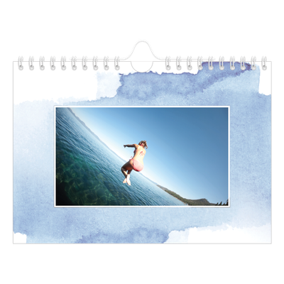 Calendario personalizado A5 — Fondos de acuarela [portada]