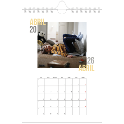 Calendario personalizado A5 — Tipo de pareja [Abril]