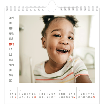 Calendarios Cuadrados — Reflejos rojos [portada]