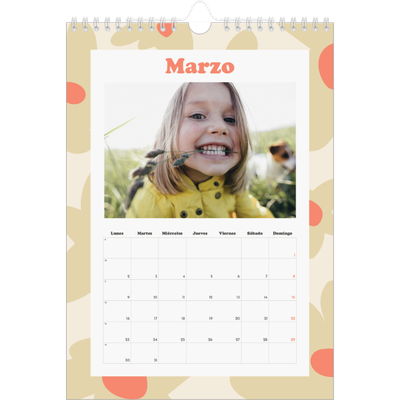 Calendario personalizado A4 — Juego de patrones [Marzo]