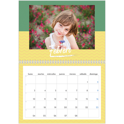 Calendario personalizado doble A4 — Color y patrón [Febrero]
