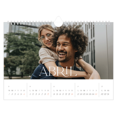 Calendario A4 horizontal — Más grandioso que la vida [Abril]