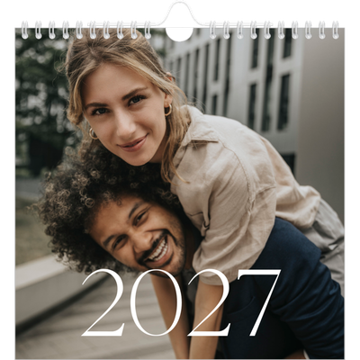 Calendarios Cuadrados — Más grandioso que la vida [portada]