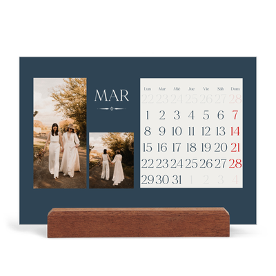 Calendario de mesa con base de madera - apaisado  — Pizarra y caligrafía [Marzo]