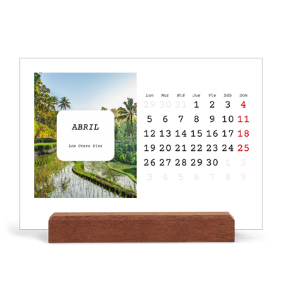 Calendario de mesa con base de madera - apaisado  — La historia completa [Abril]