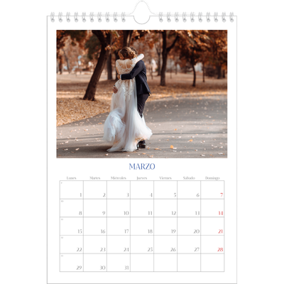 Calendario personalizado A4 — Clásico cobalto [Marzo]
