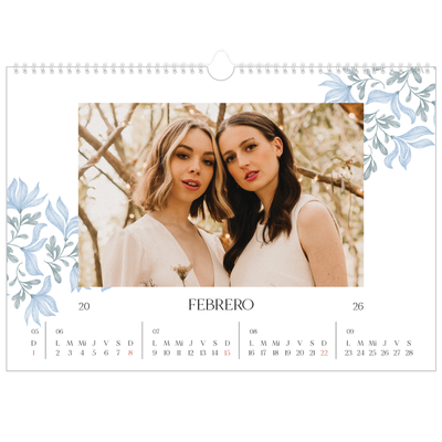 Calendario A3 horizontal — Romance en blanco y azul [Febrero]