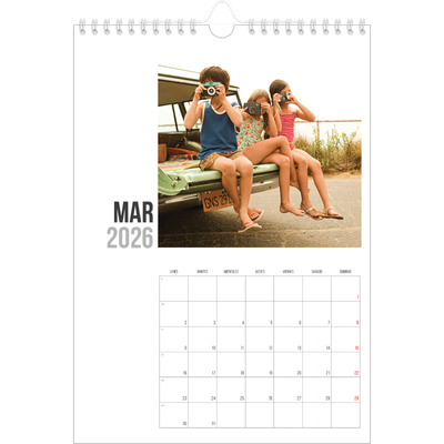 Calendario personalizado A4 — Texto abreviado [Marzo]