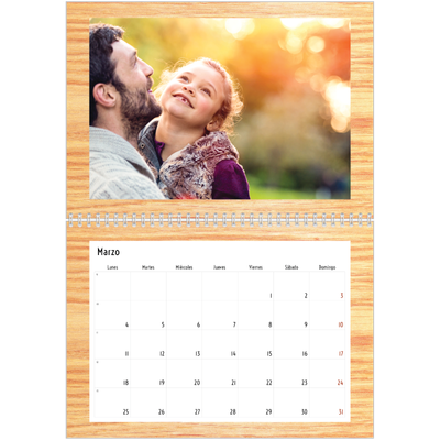 Calendario personalizado doble A4 — Madera [Marzo]