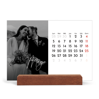 Calendario de mesa con base de madera - apaisado  — Escritura elegante [portada]