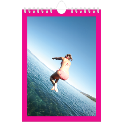 Calendario personalizado A5 — Brillante y llamativo [portada]