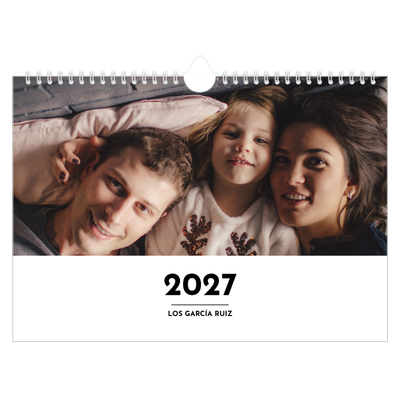 Calendario A4 horizontal — Letra destacada [portada]