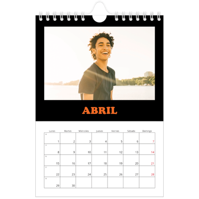 Calendario personalizado A5 — Tipo divertido [Abril]