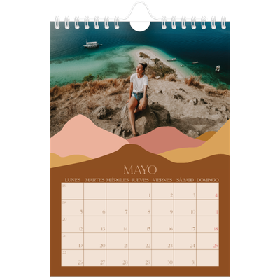 Calendario personalizado A5 — Montañas neutrales [portada]